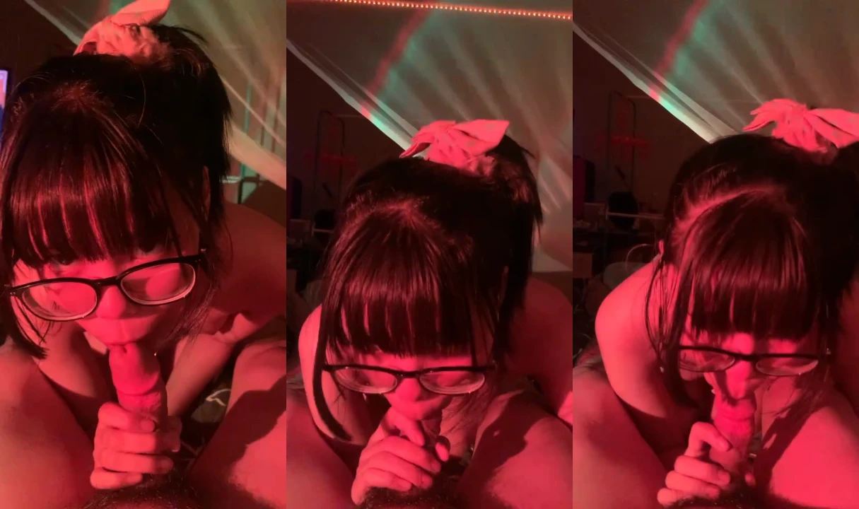 คลิปหลุด สาวแว่นชมโม๊กควย บริการอย่างเด็ด ลีลาเด็ดจัดเต็ม